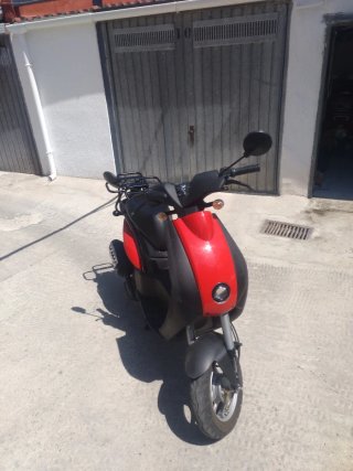 Peugeot De Luxe Scooter