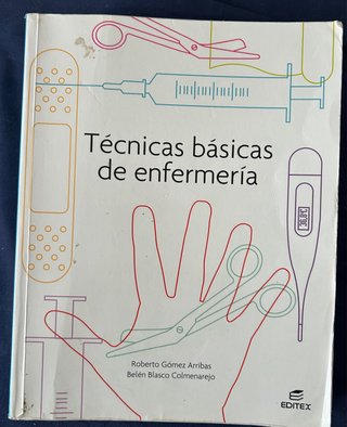 Libros sin apenas uso de TCAE. Aux. Enfermeria.