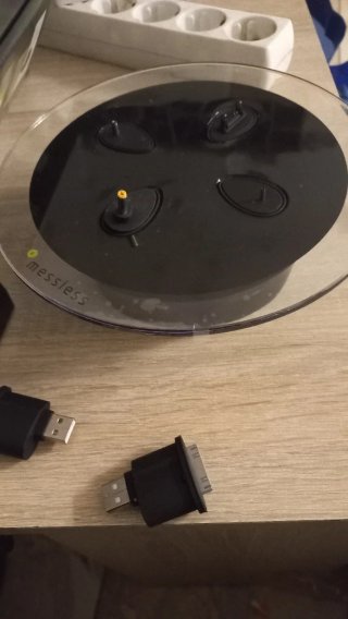 Cargador universal Messless