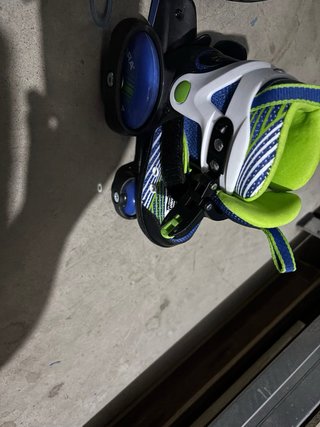 Patines ajustables para niño sin usar