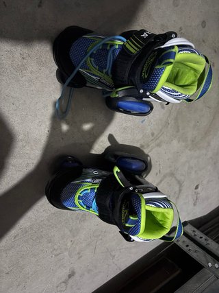Patines ajustables para niño sin usar