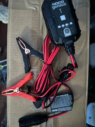 Cargador Batería NOCO Genius 1A