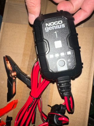 Cargador Batería NOCO Genius 1A