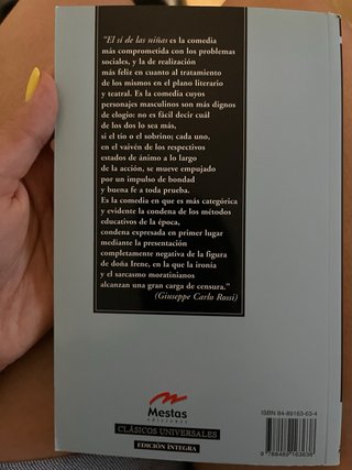 Libro LEANDRO FERNÁNDEZ. El sí de las niñas