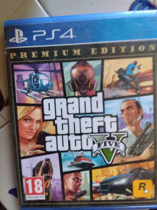 GTA V Premium Edition PS4