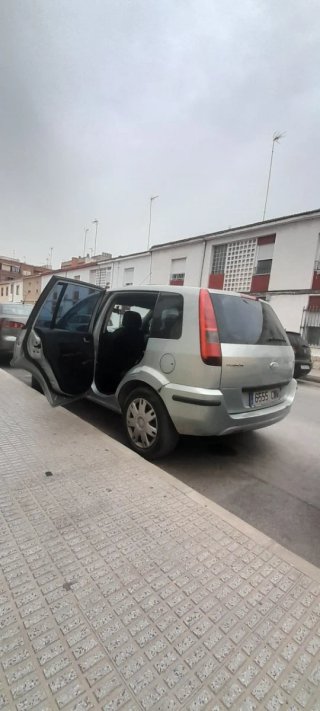 Ford Fusion 2004