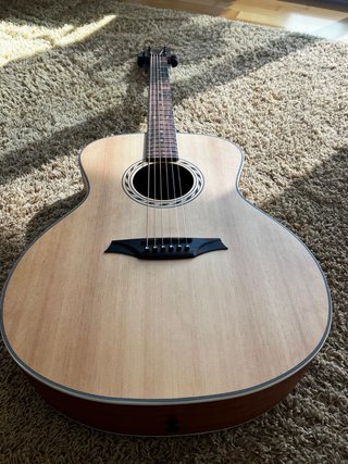Guitarra Acústica Madera Natural Bromo BAA2