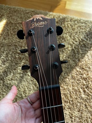 Guitarra Acústica Madera Natural Bromo BAA2