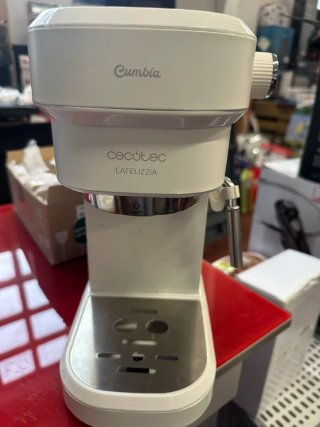 Cafetera Cecotec Cafelizzia 790 Blanca