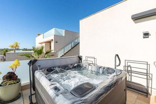 Chalet en venta en Benijófar