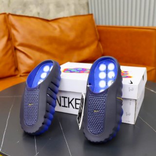 Nike Mind 001