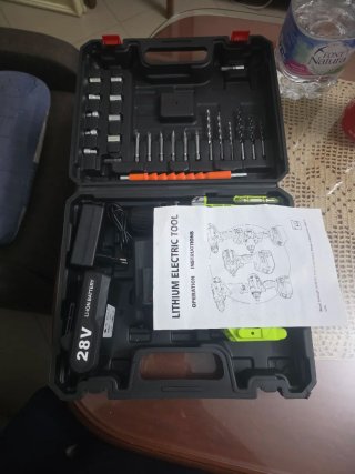 Taladro Atornillador con Maletín y Accesorios