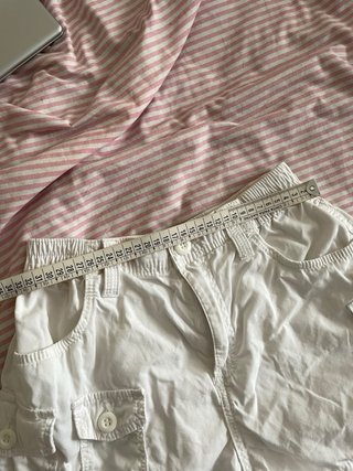Pantalón cargo corto
