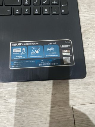 Portátil ASUS X553M