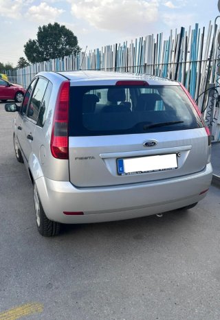 Ford Fiesta 2004