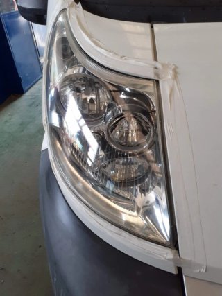 Restauración faros (pulido + polímero líquido)