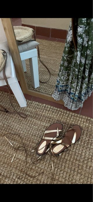 Sandalias Zara Piel Dorada T39