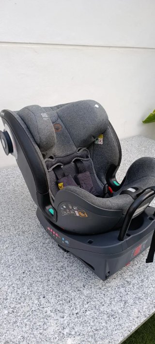 Silla de coche bebé gris