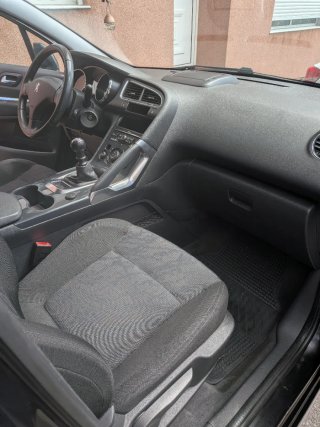 Peugeot 3008 2010