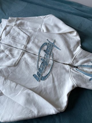 Sudadera con cremallera y logo azul FSBN