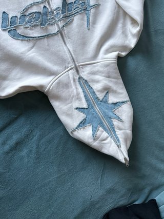 Sudadera con cremallera y logo azul FSBN