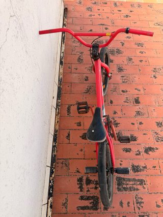 Bicicleta BMX Roja Giant