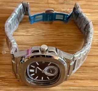Reloj Nautilus Acero Esfera Oscura