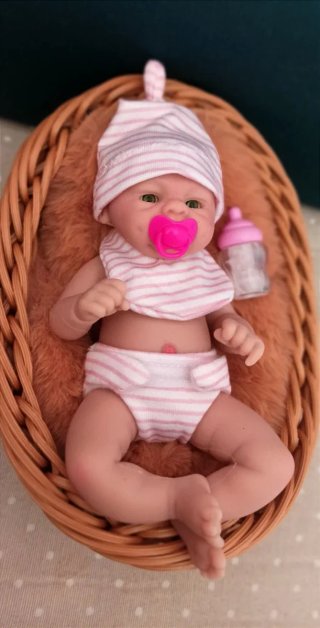 Mini reborn niña completa silicona 18cm