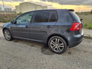 Volkswagen Golf 2005