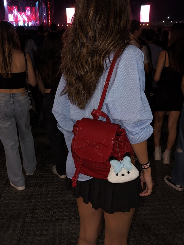 Mini Mochila Charol Rojo y Plata