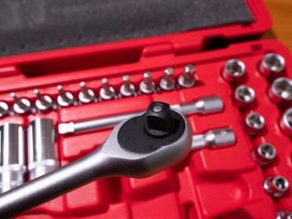 Maletín KS Tools 46 piezas nuevo sistema imperial