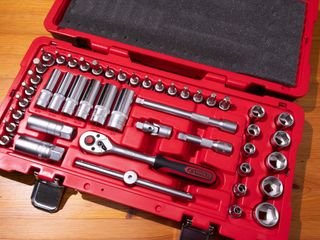 Maletín KS Tools 46 piezas nuevo sistema imperial