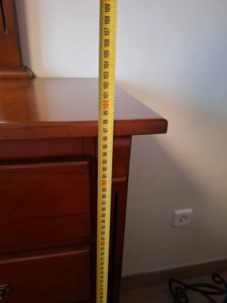 URGE Mudanza Cómoda de madera con espejo