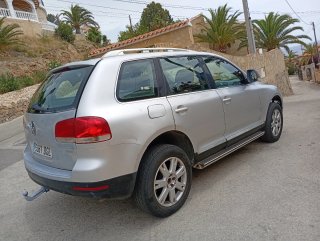 Volkswagen Touareg 4x4 2.5 DIESEL MANUAL 6 MARCHAS