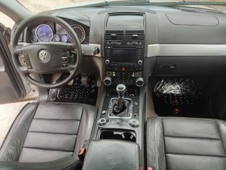 Volkswagen Touareg 4x4 2.5 DIESEL MANUAL 6 MARCHAS