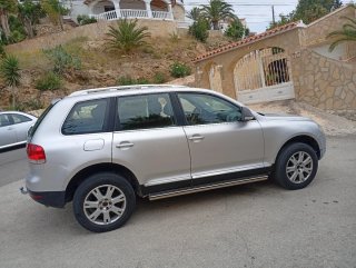Volkswagen Touareg 4x4 2.5 DIESEL MANUAL 6 MARCHAS