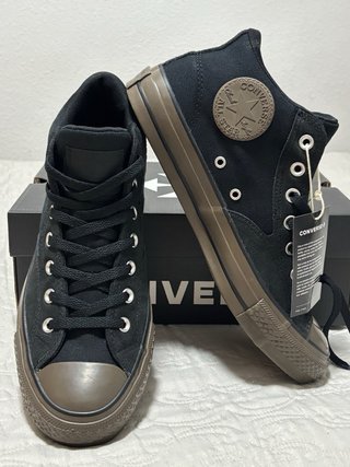 Converse Hombre Talla 42.5 Negro