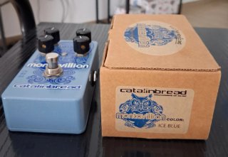 Pedal de efectos Catalinbread Montavillian Echo