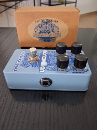 Pedal de efectos Catalinbread Montavillian Echo