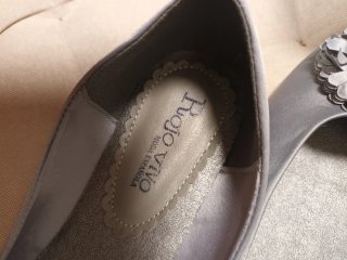 Bailarinas marca Rojo Vivo, gris perla. Nuevas.