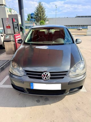 Volkswagen Golf 2003