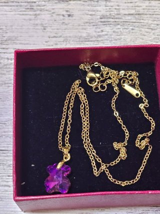 Colgante Osito Morado y Cadena Dorada