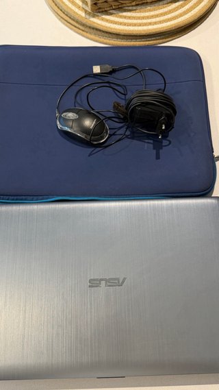 Portátil Asus 15 Plata y Negro I3