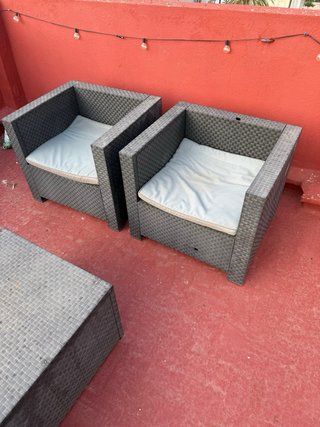 Conjunto de jardín: 2 sillones, sofá y mesa