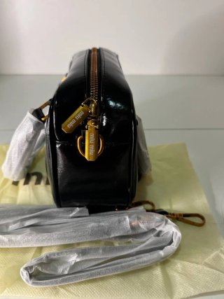 Bolso Negro Miu