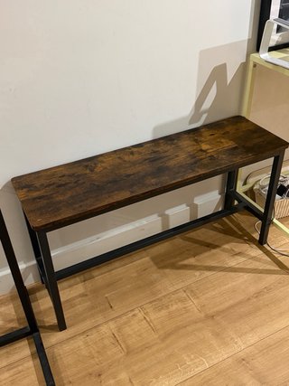 Banco madera oscura y metal