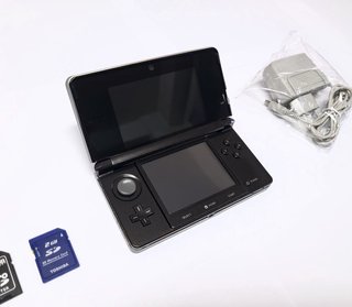 Nintendo 3DS + 30 Giochi Pokémon Mario Zelda