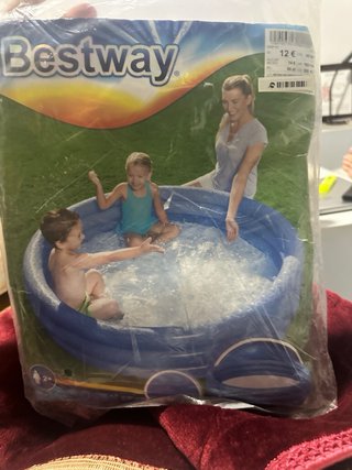 PISCINAS Y FLOTADORES NUEVOS
