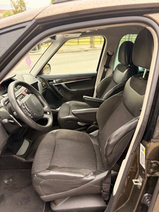Citroën Grand C4 Picasso Exclusive 2012 Automático