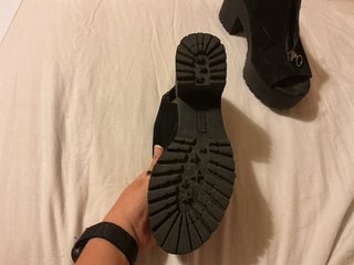 Sandalias tacón plataforma cremallera negras
